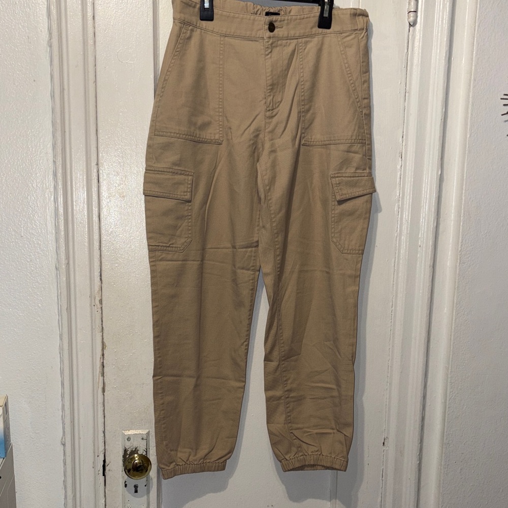 J. Crew Men's Cargo Joggers in Tan